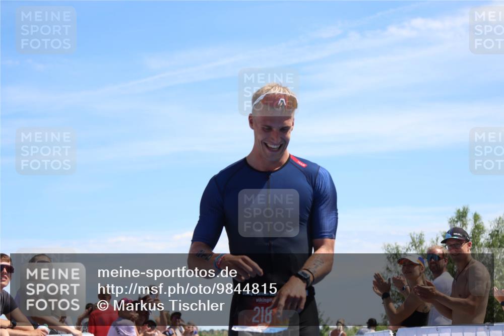 21.06.2026 - Viking Triathlon Markus Tischler http://msf.ph/oto/9844815 21.06.2026 14:10:22 Ziel 218, 527 meine-sportfotos.de