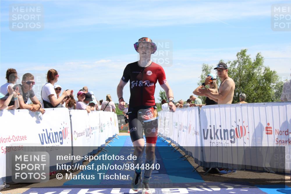 21.06.2026 - Viking Triathlon Markus Tischler http://msf.ph/oto/9844840 21.06.2026 14:11:26 Ziel 65 meine-sportfotos.de