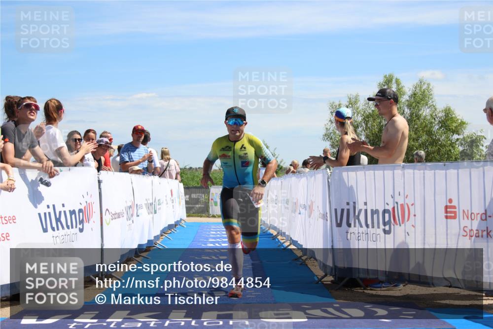 21.06.2026 - Viking Triathlon Markus Tischler http://msf.ph/oto/9844854 21.06.2026 14:13:04 Ziel 569 meine-sportfotos.de