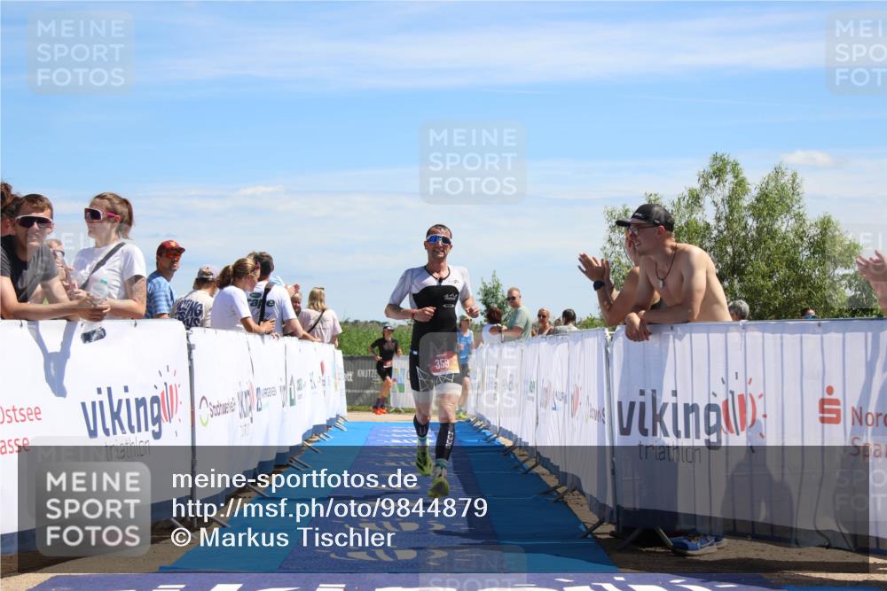 21.06.2026 - Viking Triathlon Markus Tischler http://msf.ph/oto/9844879 21.06.2026 14:13:41 Ziel 359 meine-sportfotos.de