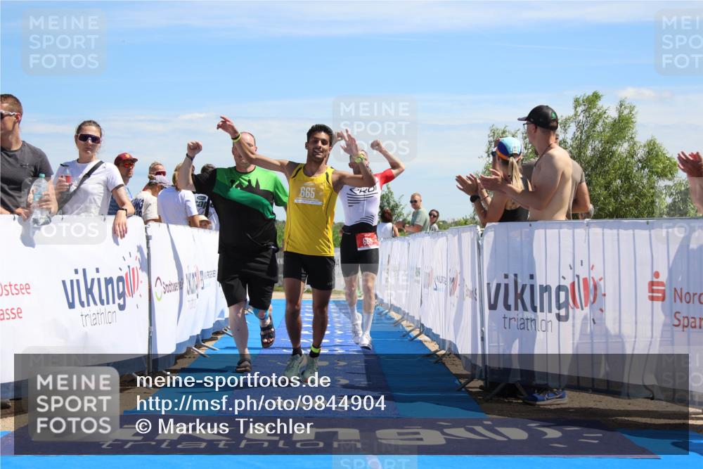 21.06.2026 - Viking Triathlon Markus Tischler http://msf.ph/oto/9844904 21.06.2026 14:13:56 Ziel 665 meine-sportfotos.de