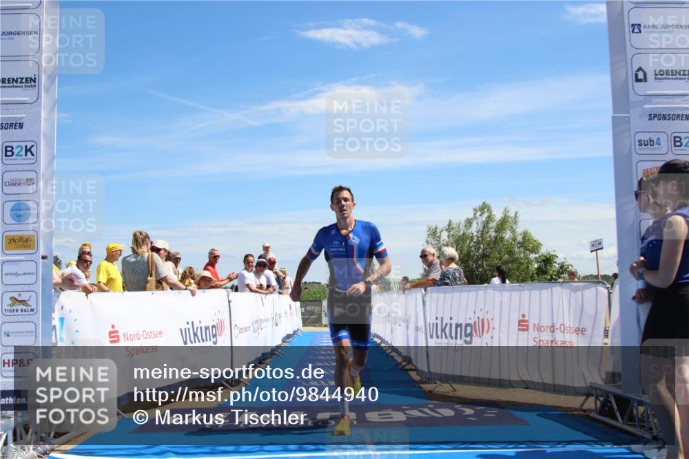21.06.2026 - Viking Triathlon Markus Tischler http://msf.ph/oto/9844940 21.06.2026 14:15:26 Ziel 410 meine-sportfotos.de