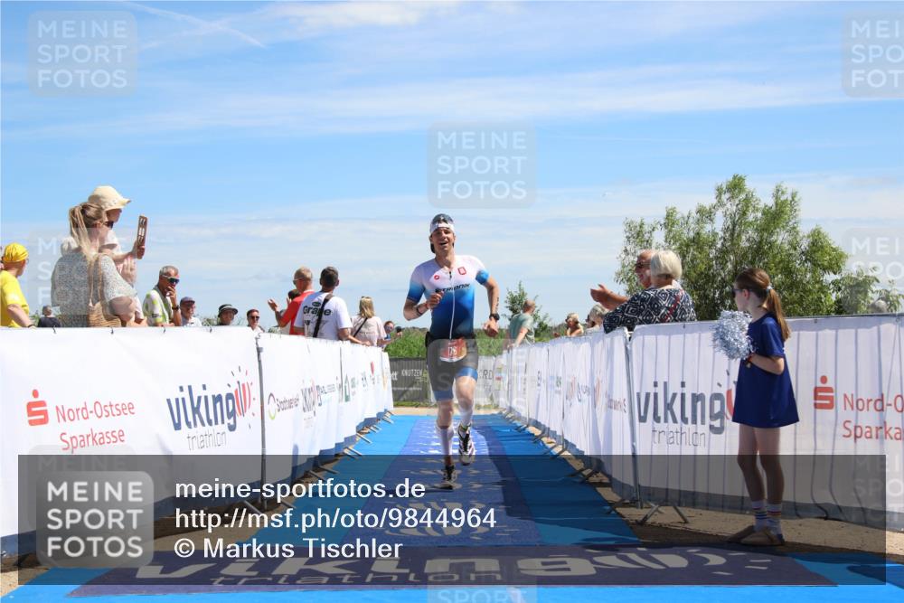 21.06.2026 - Viking Triathlon Markus Tischler http://msf.ph/oto/9844964 21.06.2026 14:17:14 Ziel 176 meine-sportfotos.de