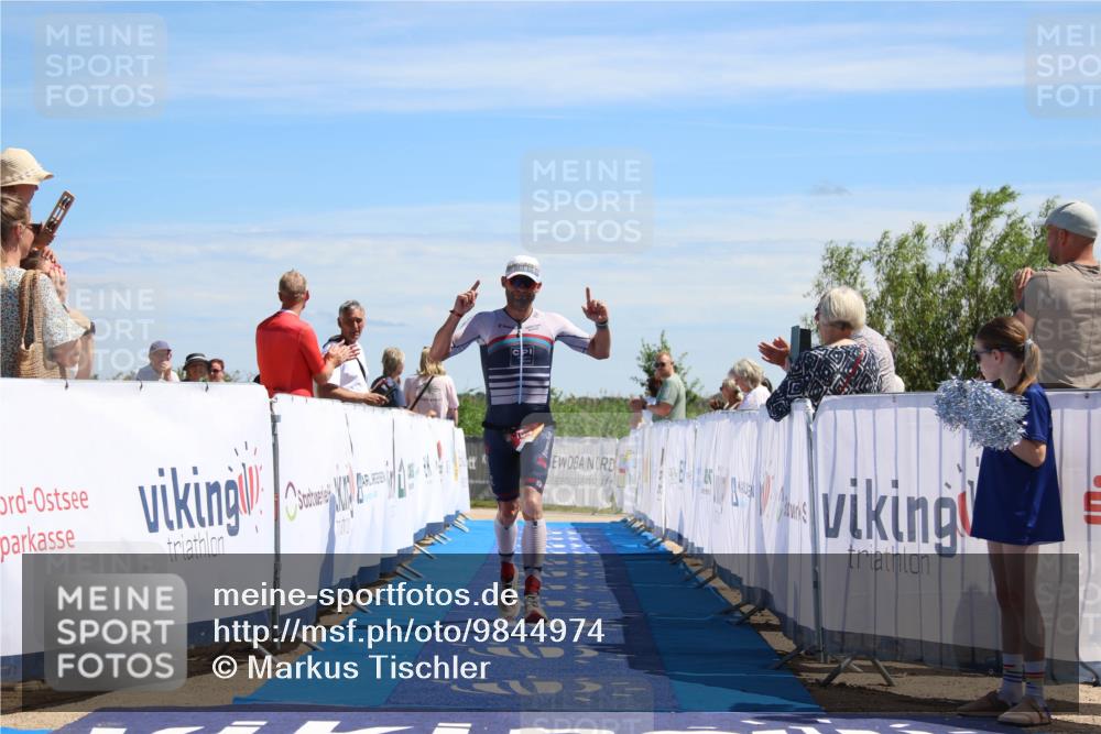 21.06.2026 - Viking Triathlon Markus Tischler http://msf.ph/oto/9844974 21.06.2026 14:17:52 Ziel 104 meine-sportfotos.de