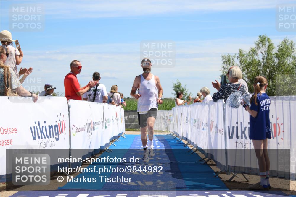 21.06.2026 - Viking Triathlon Markus Tischler http://msf.ph/oto/9844982 21.06.2026 14:19:06 Ziel 667 meine-sportfotos.de