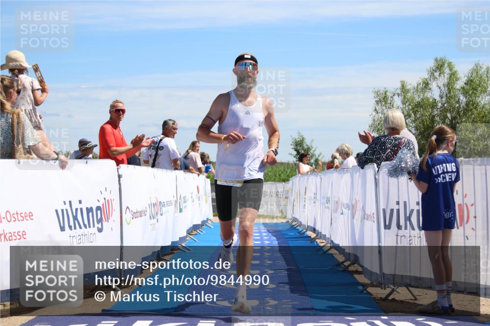 21.06.2026 - Viking Triathlon Markus Tischler http://msf.ph/oto/9844990 21.06.2026 14:19:07 Ziel 360, 667 meine-sportfotos.de