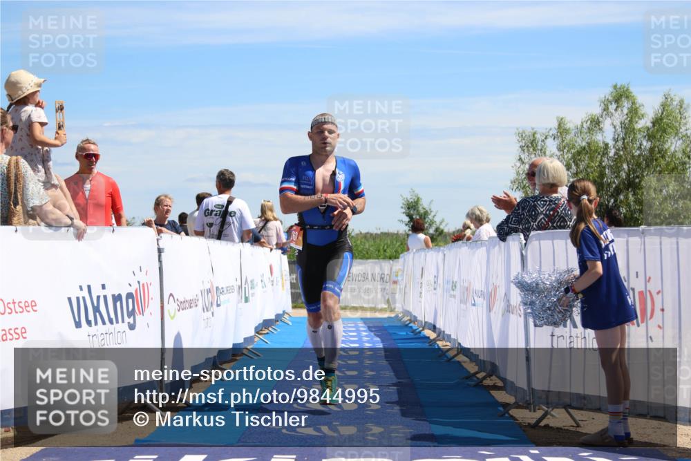 21.06.2026 - Viking Triathlon Markus Tischler http://msf.ph/oto/9844995 21.06.2026 14:19:12 Ziel 360, 667 meine-sportfotos.de