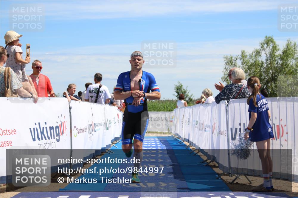21.06.2026 - Viking Triathlon Markus Tischler http://msf.ph/oto/9844997 21.06.2026 14:19:12 Ziel 360, 667 meine-sportfotos.de