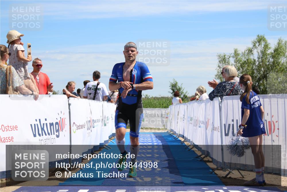 21.06.2026 - Viking Triathlon Markus Tischler http://msf.ph/oto/9844998 21.06.2026 14:19:12 Ziel 360, 667 meine-sportfotos.de