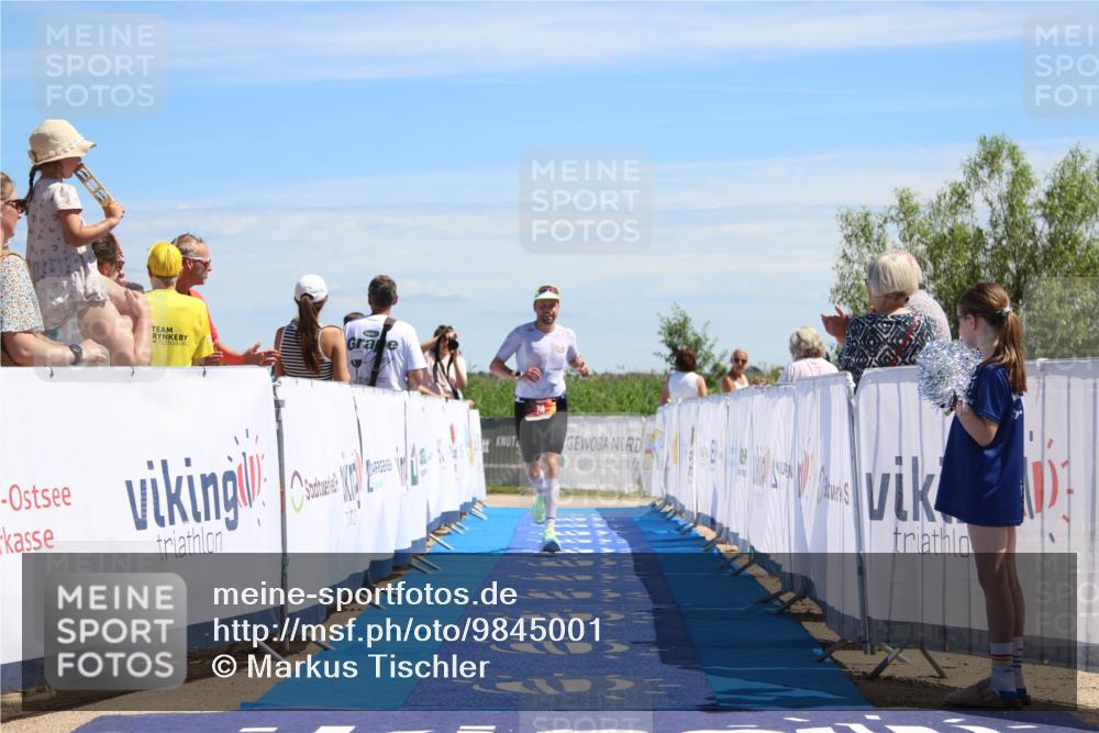 21.06.2026 - Viking Triathlon Markus Tischler http://msf.ph/oto/9845001 21.06.2026 14:19:34 Ziel 74 meine-sportfotos.de