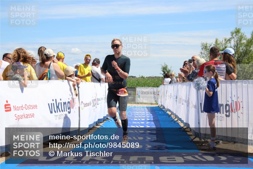 21.06.2026 - Viking Triathlon Markus Tischler http://msf.ph/oto/9845089 21.06.2026 14:26:08 Ziel 454 meine-sportfotos.de