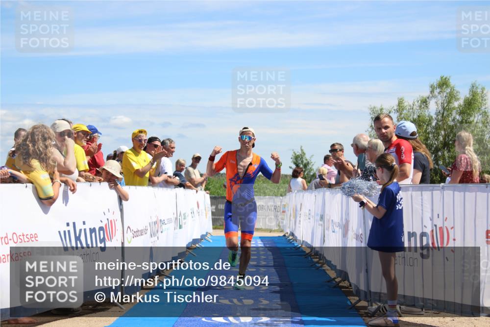 21.06.2026 - Viking Triathlon Markus Tischler http://msf.ph/oto/9845094 21.06.2026 14:26:45 Ziel 200 meine-sportfotos.de