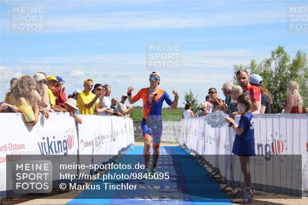 21.06.2026 - Viking Triathlon Markus Tischler http://msf.ph/oto/9845095 21.06.2026 14:26:45 Ziel 200 meine-sportfotos.de