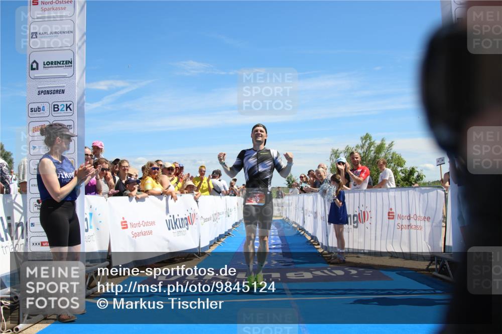 21.06.2026 - Viking Triathlon Markus Tischler http://msf.ph/oto/9845124 21.06.2026 14:27:38 Ziel 109 meine-sportfotos.de