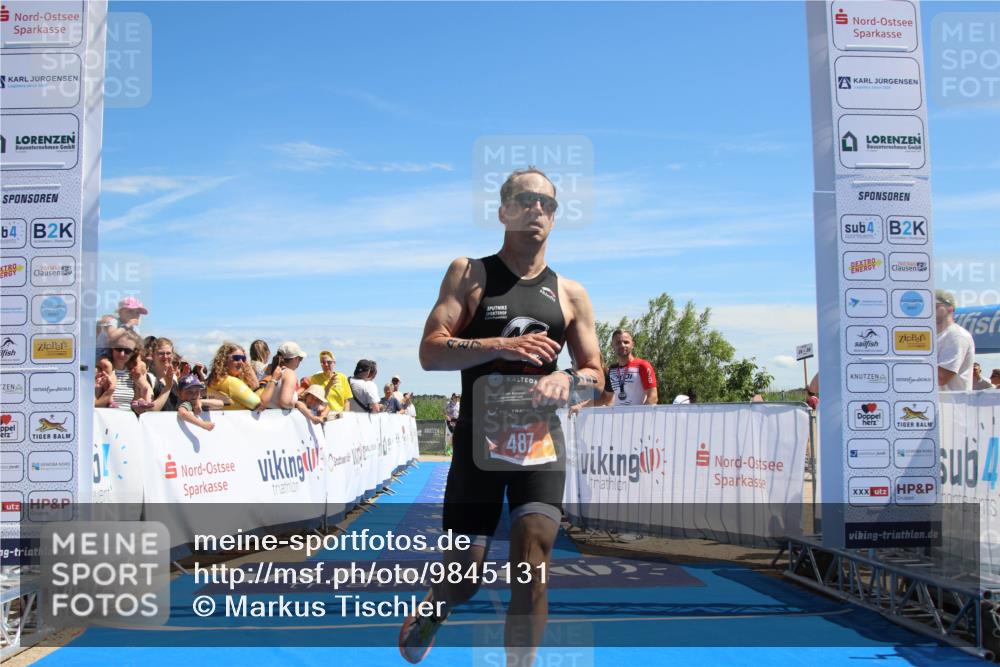 21.06.2026 - Viking Triathlon Markus Tischler http://msf.ph/oto/9845131 21.06.2026 14:28:05 Ziel 487 meine-sportfotos.de