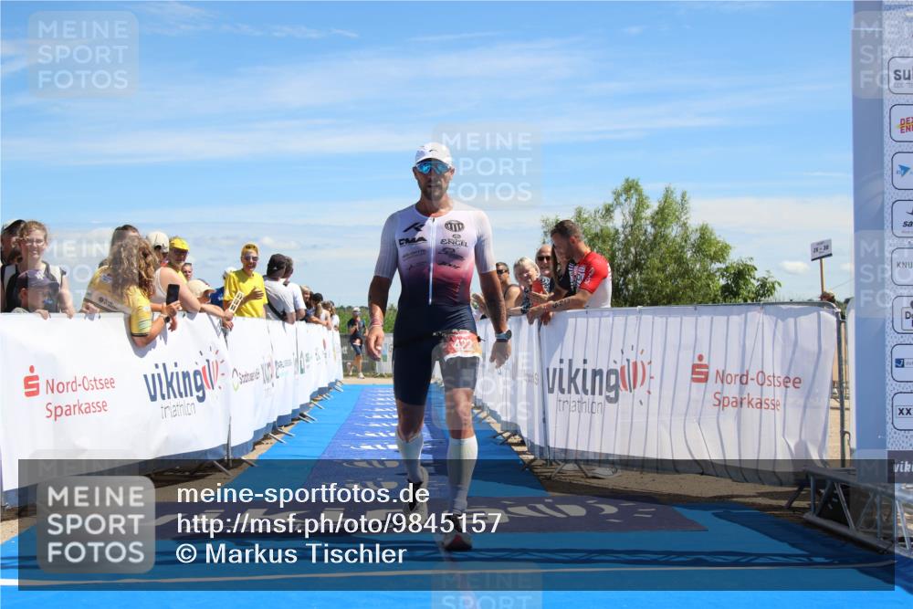 21.06.2026 - Viking Triathlon Markus Tischler http://msf.ph/oto/9845157 21.06.2026 14:28:52 Ziel 422 meine-sportfotos.de