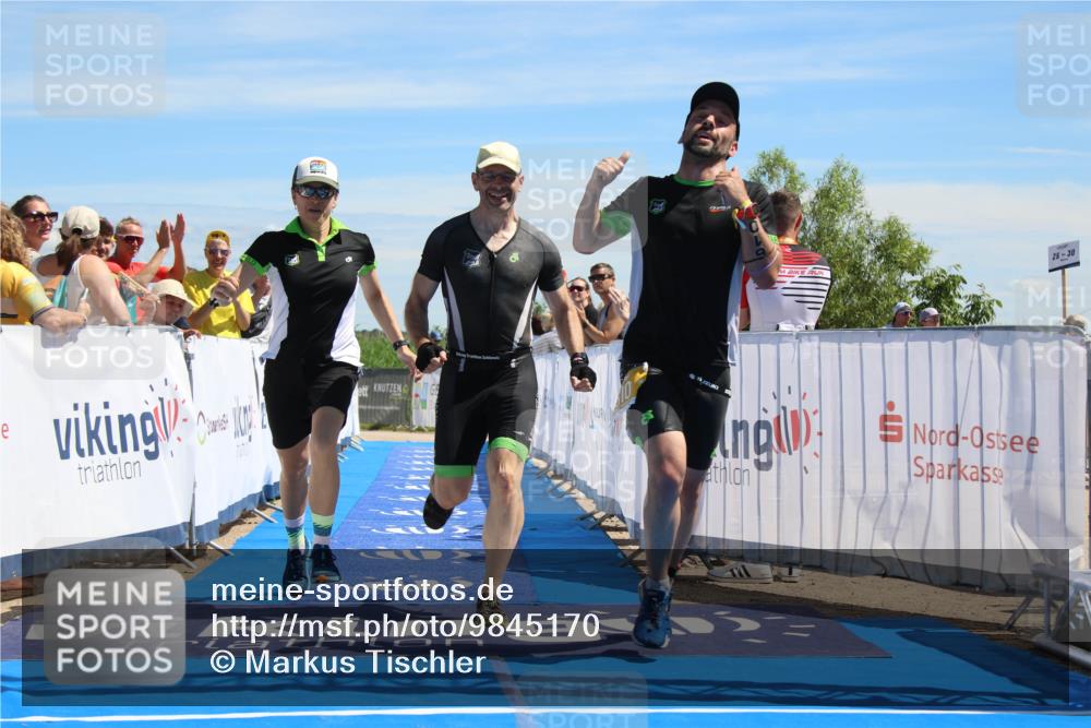 21.06.2026 - Viking Triathlon Markus Tischler http://msf.ph/oto/9845170 21.06.2026 14:30:01 Ziel 610 meine-sportfotos.de