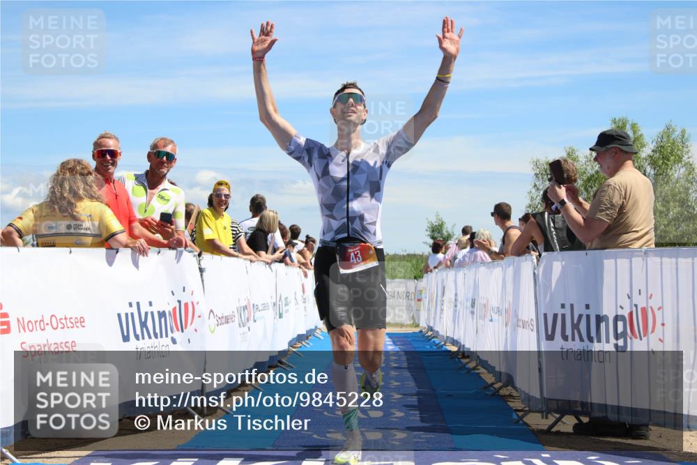 21.06.2026 - Viking Triathlon Markus Tischler http://msf.ph/oto/9845228 21.06.2026 14:32:04 Ziel 43 meine-sportfotos.de
