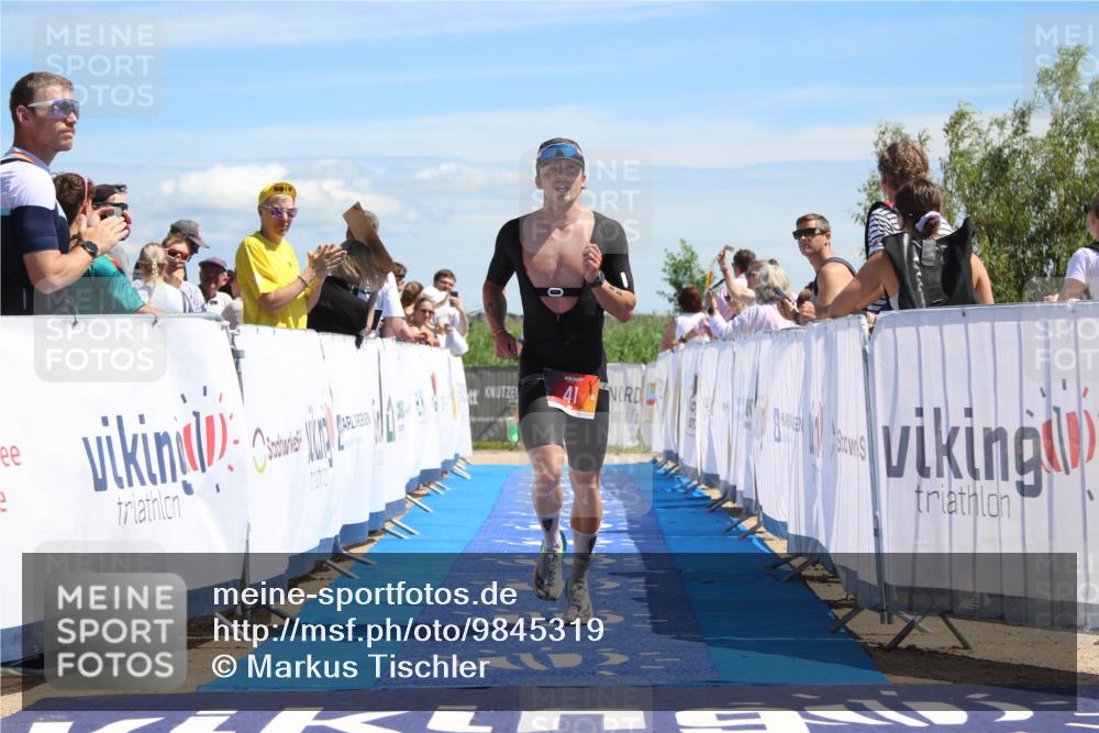 21.06.2026 - Viking Triathlon Markus Tischler http://msf.ph/oto/9845319 21.06.2026 14:37:19 Ziel 41 meine-sportfotos.de