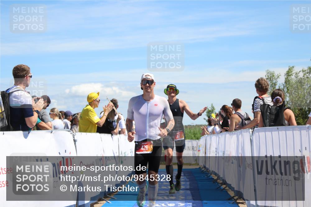 21.06.2026 - Viking Triathlon Markus Tischler http://msf.ph/oto/9845328 21.06.2026 14:37:43 Ziel 47, 426, 449 meine-sportfotos.de