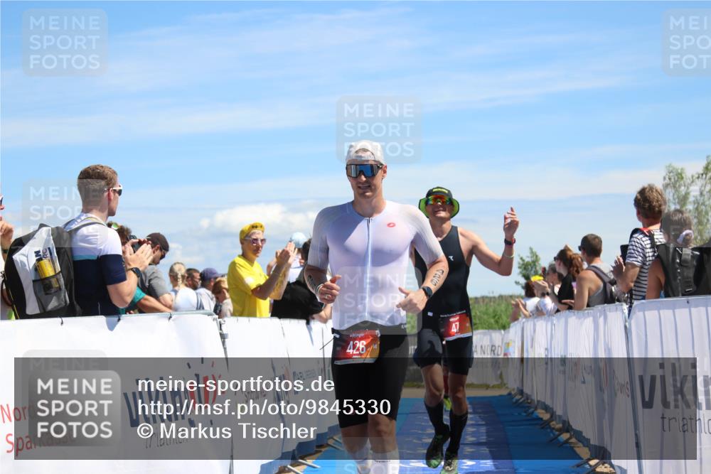 21.06.2026 - Viking Triathlon Markus Tischler http://msf.ph/oto/9845330 21.06.2026 14:37:43 Ziel 47, 426, 449 meine-sportfotos.de