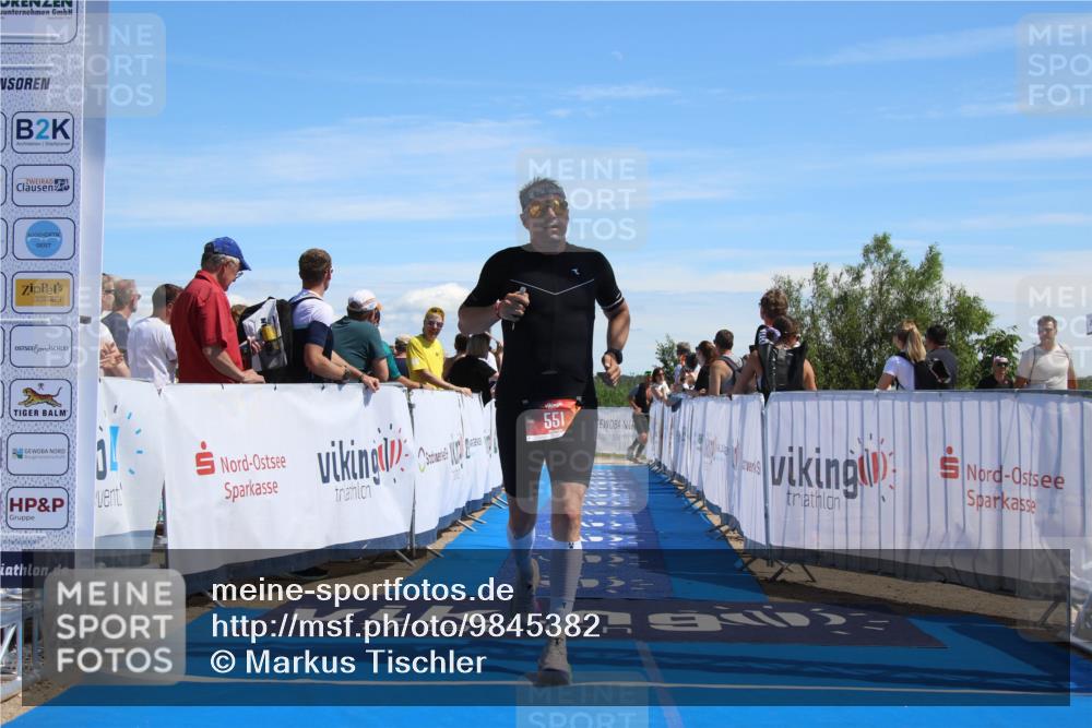 21.06.2026 - Viking Triathlon Markus Tischler http://msf.ph/oto/9845382 21.06.2026 14:38:53 Ziel 551 meine-sportfotos.de