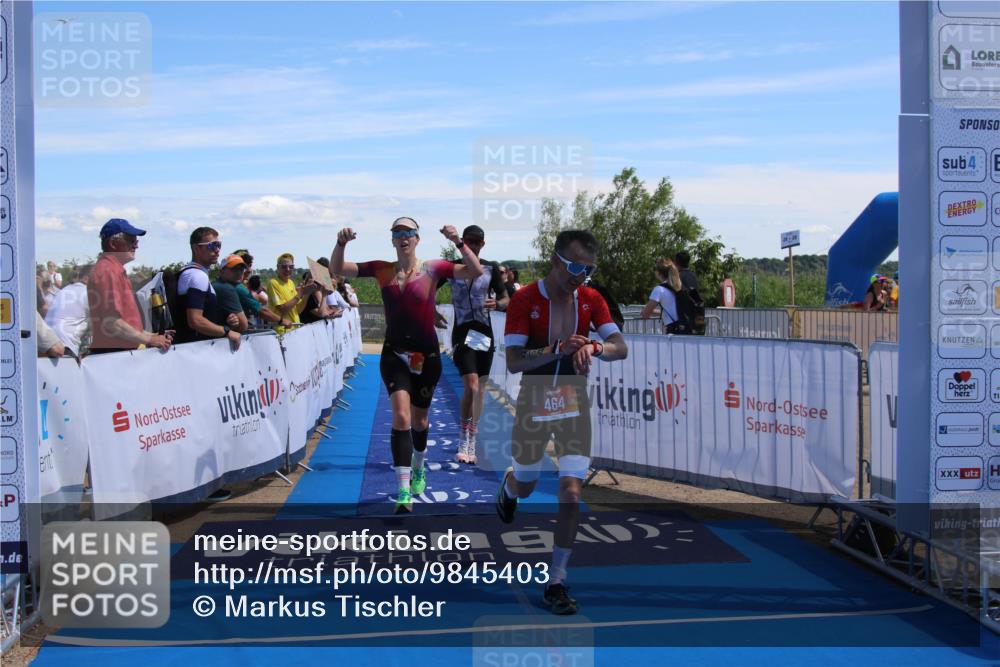 21.06.2026 - Viking Triathlon Markus Tischler http://msf.ph/oto/9845403 21.06.2026 14:39:19 Ziel 14, 323, 464 meine-sportfotos.de