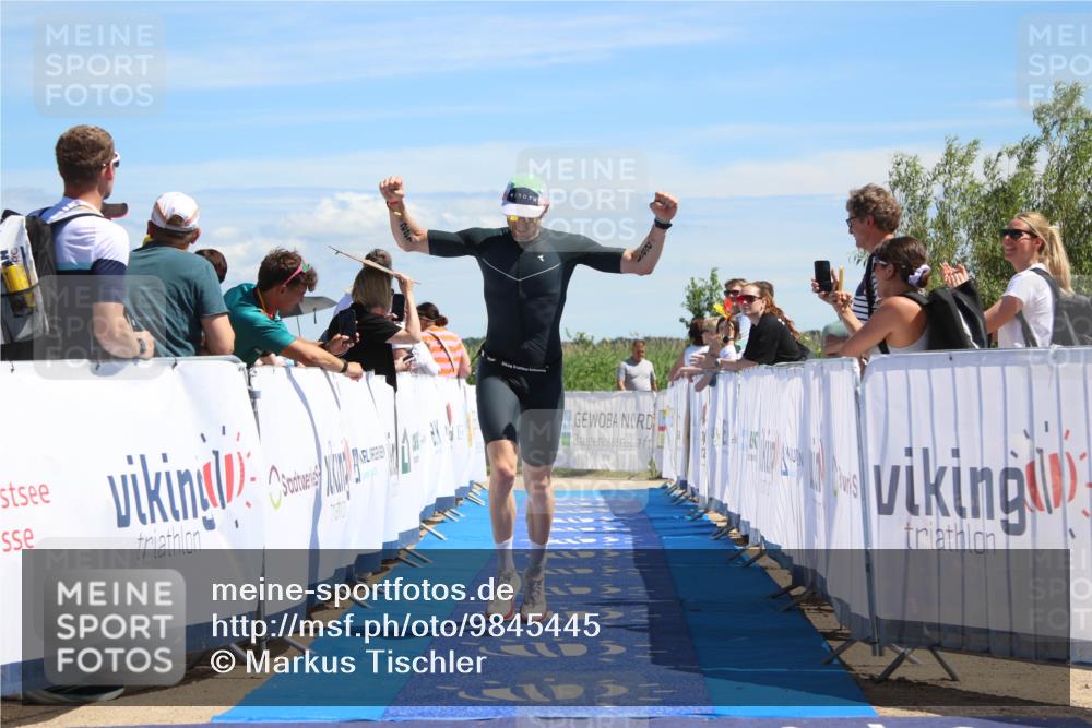 21.06.2026 - Viking Triathlon Markus Tischler http://msf.ph/oto/9845445 21.06.2026 14:40:34 Ziel 221, 475 meine-sportfotos.de