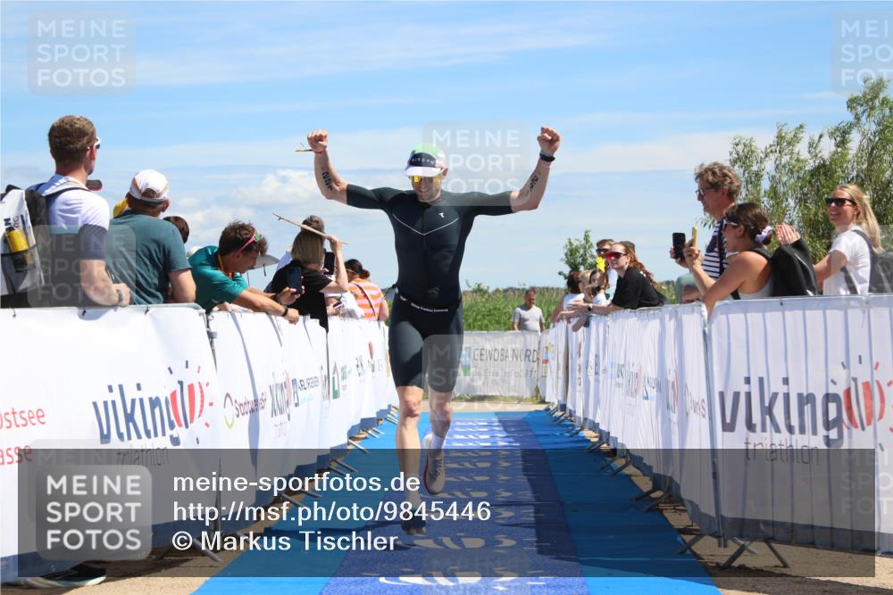 21.06.2026 - Viking Triathlon Markus Tischler http://msf.ph/oto/9845446 21.06.2026 14:40:34 Ziel 221, 475 meine-sportfotos.de