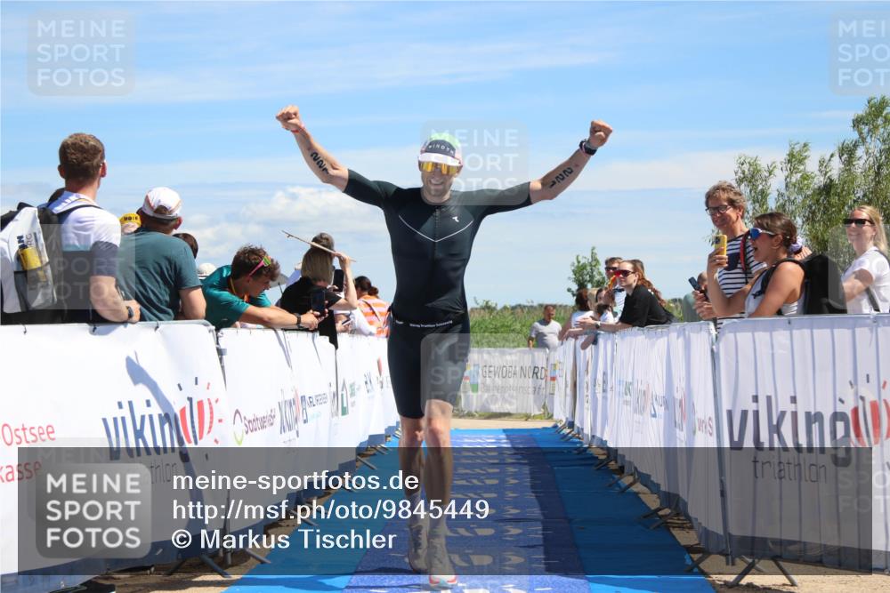 21.06.2026 - Viking Triathlon Markus Tischler http://msf.ph/oto/9845449 21.06.2026 14:40:34 Ziel 221, 475 meine-sportfotos.de