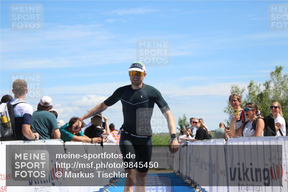 21.06.2026 - Viking Triathlon Markus Tischler http://msf.ph/oto/9845450 21.06.2026 14:40:35 Ziel 221, 475 meine-sportfotos.de