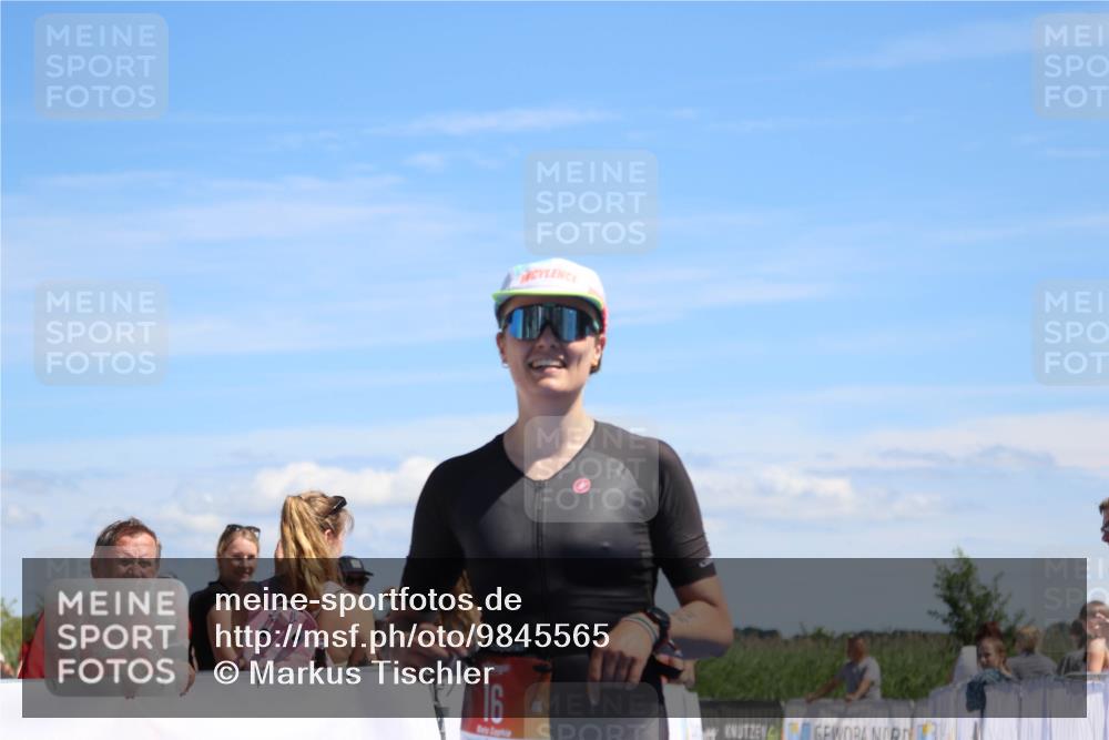 21.06.2026 - Viking Triathlon Markus Tischler http://msf.ph/oto/9845565 21.06.2026 14:44:45 Ziel 16 meine-sportfotos.de