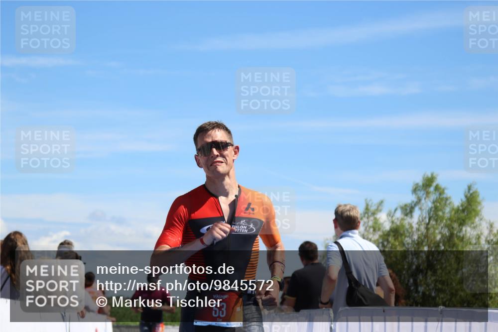 21.06.2026 - Viking Triathlon Markus Tischler http://msf.ph/oto/9845572 21.06.2026 14:44:57 Ziel 53, 328 meine-sportfotos.de