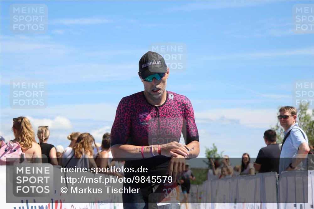 21.06.2026 - Viking Triathlon Markus Tischler http://msf.ph/oto/9845579 21.06.2026 14:45:02 Ziel 53, 328 meine-sportfotos.de