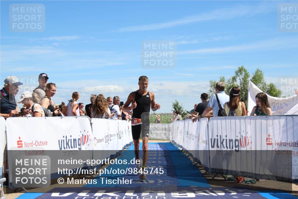 21.06.2026 - Viking Triathlon Markus Tischler http://msf.ph/oto/9845745 21.06.2026 14:50:08 Ziel 68, 90, 455 meine-sportfotos.de