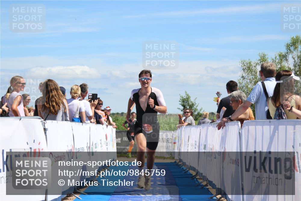 21.06.2026 - Viking Triathlon Markus Tischler http://msf.ph/oto/9845759 21.06.2026 14:50:13 Ziel 68, 90 meine-sportfotos.de