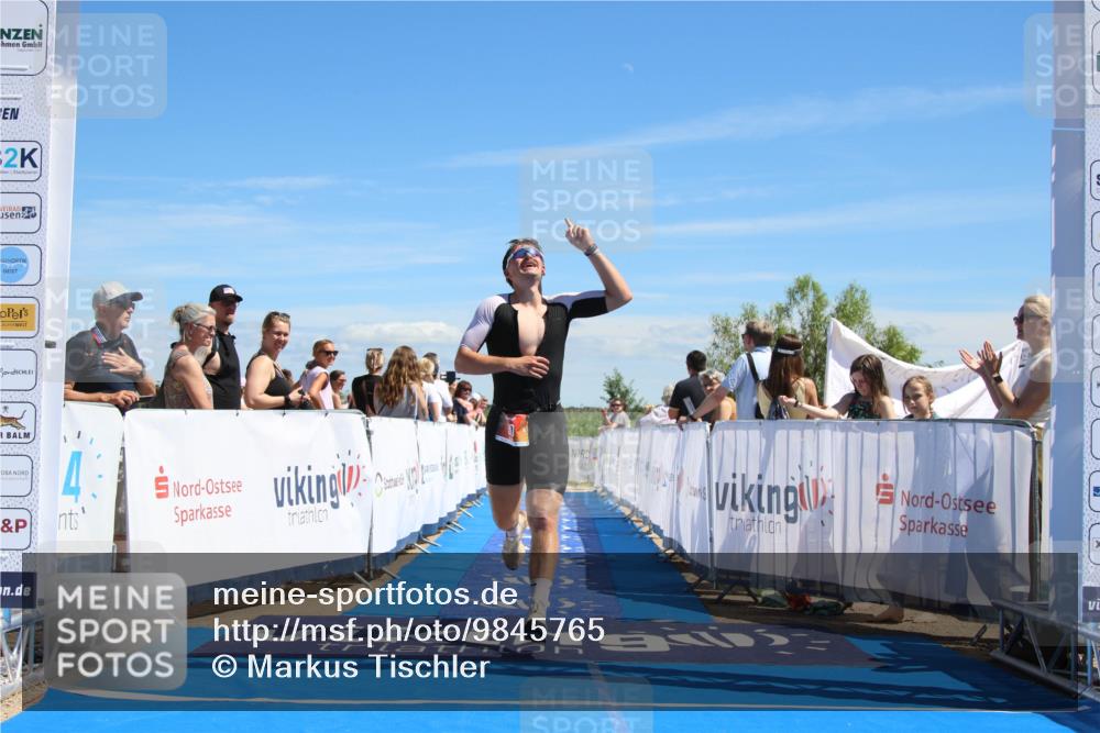 21.06.2026 - Viking Triathlon Markus Tischler http://msf.ph/oto/9845765 21.06.2026 14:50:14 Ziel 68, 90 meine-sportfotos.de
