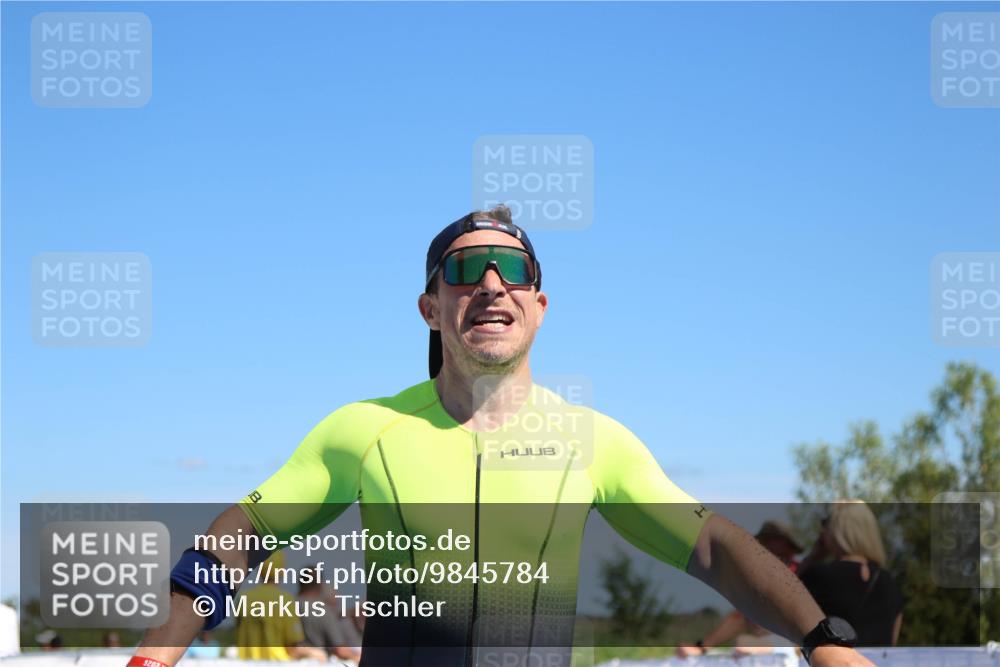 21.06.2026 - Viking Triathlon Markus Tischler http://msf.ph/oto/9845784 21.06.2026 16:05:04 Ziel 515 meine-sportfotos.de