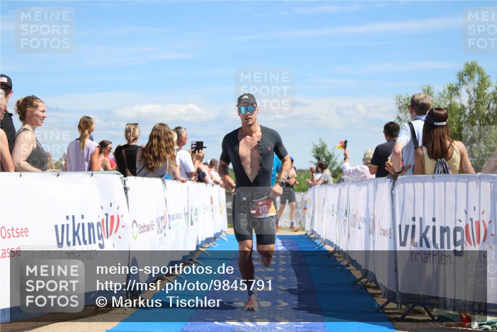 21.06.2026 - Viking Triathlon Markus Tischler http://msf.ph/oto/9845791 21.06.2026 14:50:43 Ziel 132, 316 meine-sportfotos.de