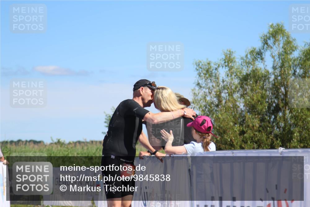 21.06.2026 - Viking Triathlon Markus Tischler http://msf.ph/oto/9845838 21.06.2026 16:05:51 Ziel 421 meine-sportfotos.de