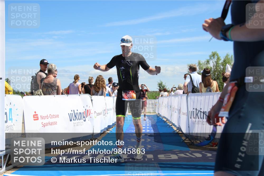 21.06.2026 - Viking Triathlon Markus Tischler http://msf.ph/oto/9845863 21.06.2026 14:51:21 Ziel 17, 301 meine-sportfotos.de