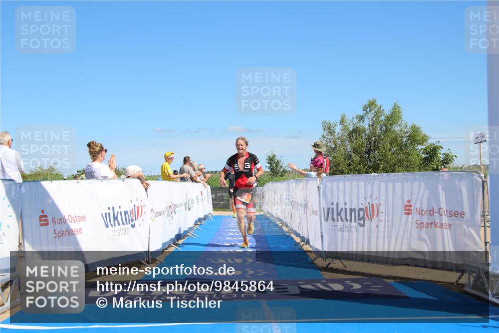 21.06.2026 - Viking Triathlon Markus Tischler http://msf.ph/oto/9845864 21.06.2026 16:06:26 Ziel 202, 401 meine-sportfotos.de