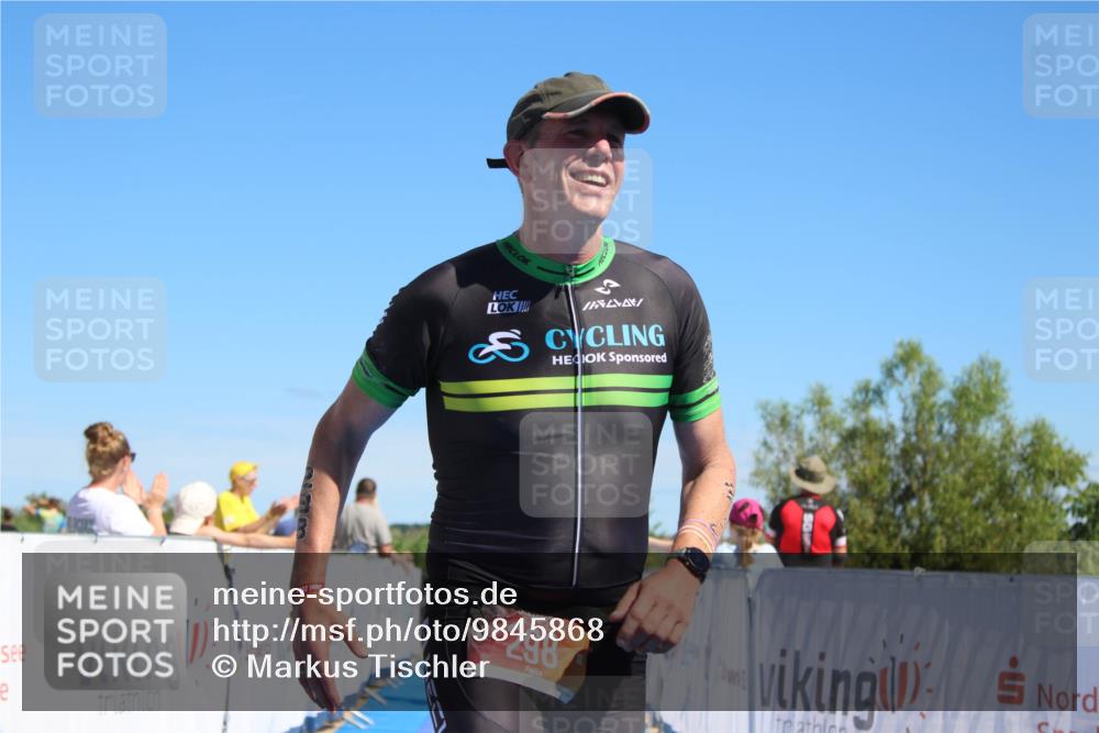 21.06.2026 - Viking Triathlon Markus Tischler http://msf.ph/oto/9845868 21.06.2026 16:07:56 Ziel 160, 298 meine-sportfotos.de
