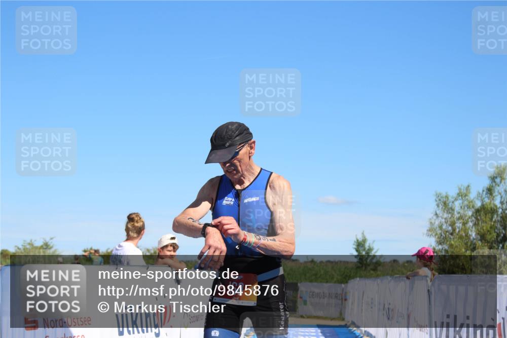 21.06.2026 - Viking Triathlon Markus Tischler http://msf.ph/oto/9845876 21.06.2026 16:08:02 Ziel 160 meine-sportfotos.de