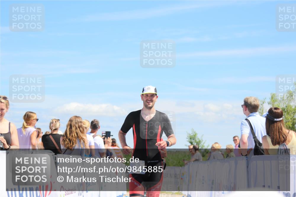 21.06.2026 - Viking Triathlon Markus Tischler http://msf.ph/oto/9845885 21.06.2026 14:51:32 Ziel 286, 536 meine-sportfotos.de