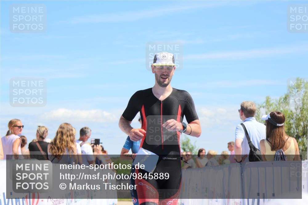 21.06.2026 - Viking Triathlon Markus Tischler http://msf.ph/oto/9845889 21.06.2026 14:51:33 Ziel 286, 536 meine-sportfotos.de