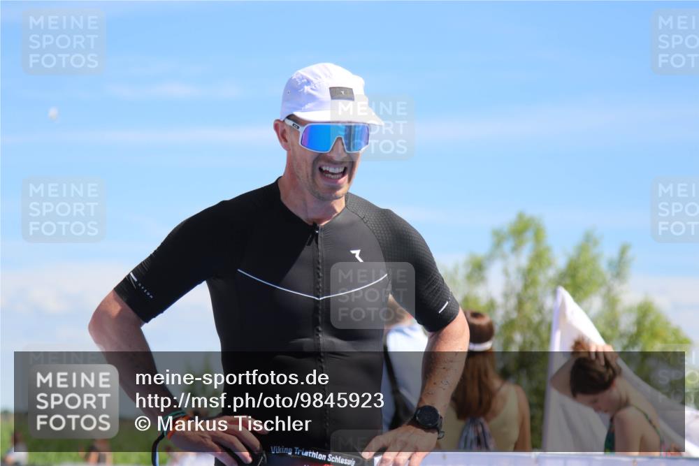 21.06.2026 - Viking Triathlon Markus Tischler http://msf.ph/oto/9845923 21.06.2026 14:51:48 Ziel 364 meine-sportfotos.de
