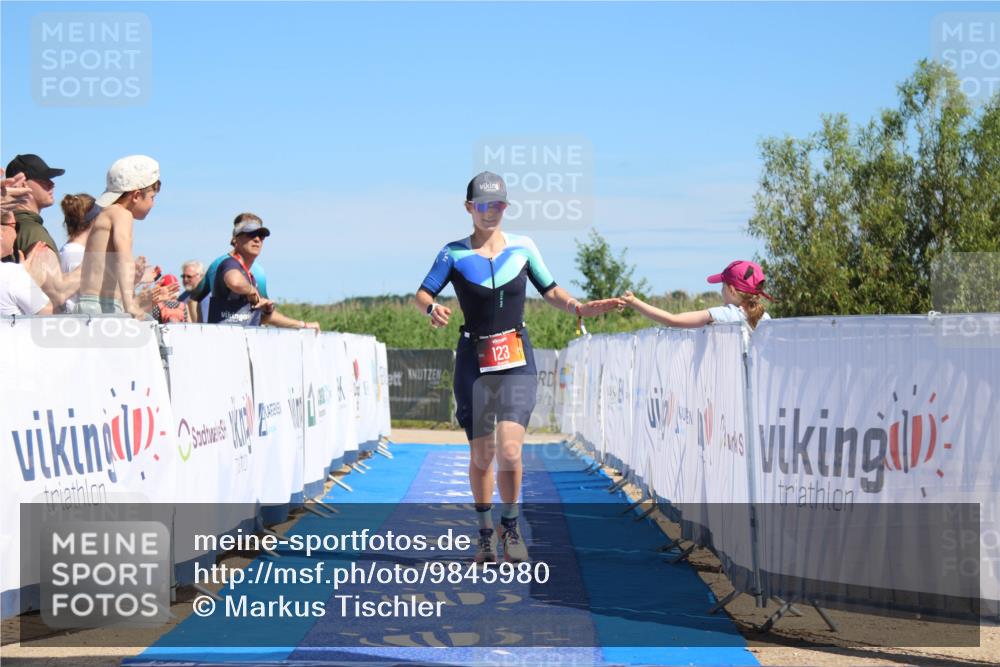21.06.2026 - Viking Triathlon Markus Tischler http://msf.ph/oto/9845980 21.06.2026 16:11:17 Ziel 123 meine-sportfotos.de