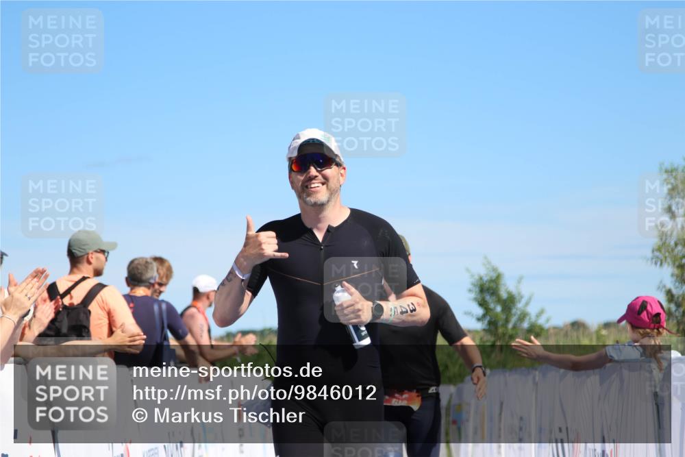 21.06.2026 - Viking Triathlon Markus Tischler http://msf.ph/oto/9846012 21.06.2026 16:12:33 Ziel 345, 512 meine-sportfotos.de