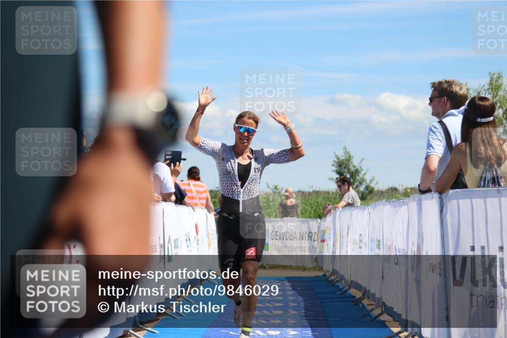 21.06.2026 - Viking Triathlon Markus Tischler http://msf.ph/oto/9846029 21.06.2026 14:52:50 Ziel 249, 376 meine-sportfotos.de